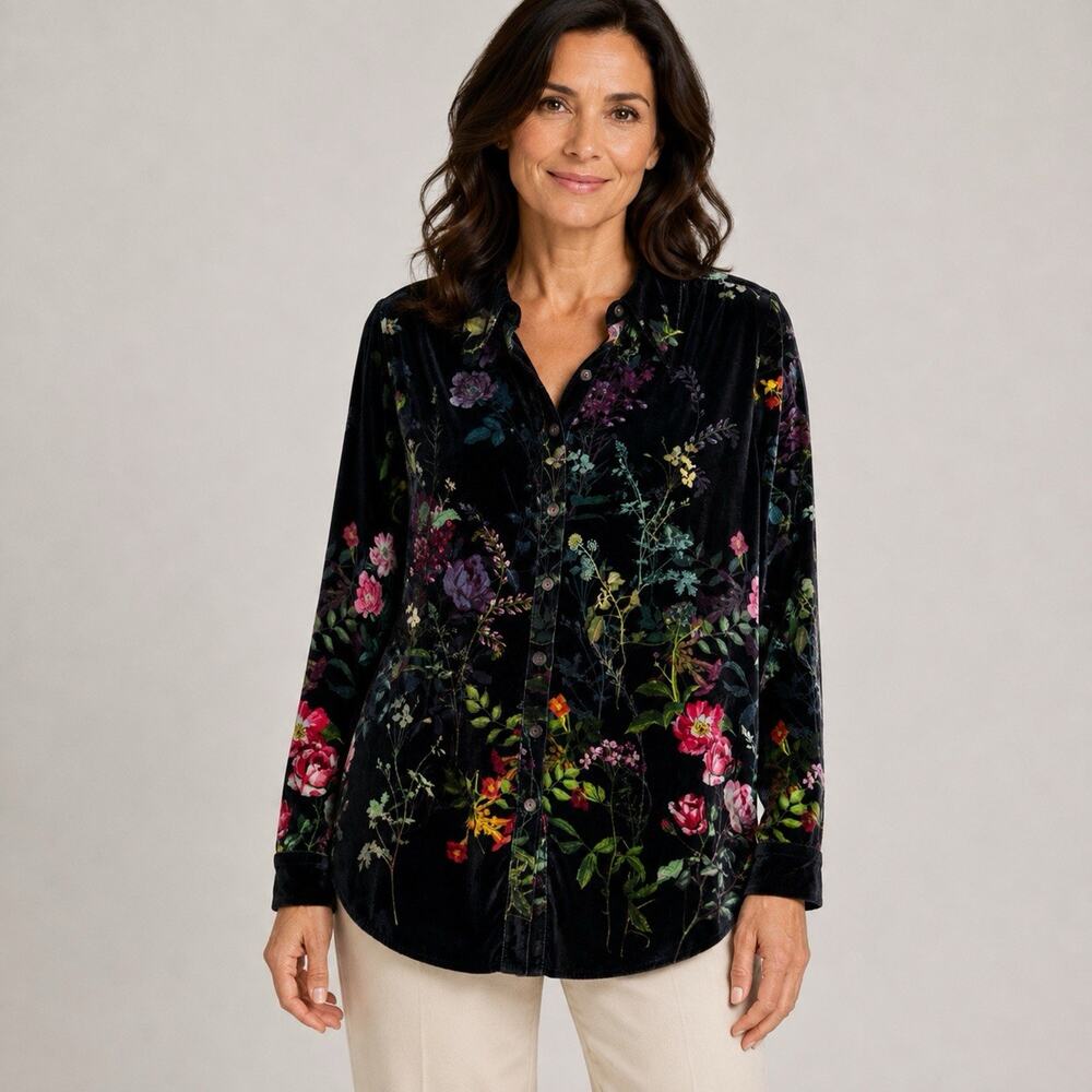 Soft Surroundings Button Up Navy Floral Velour Top Medium Long Sleeve Pockets